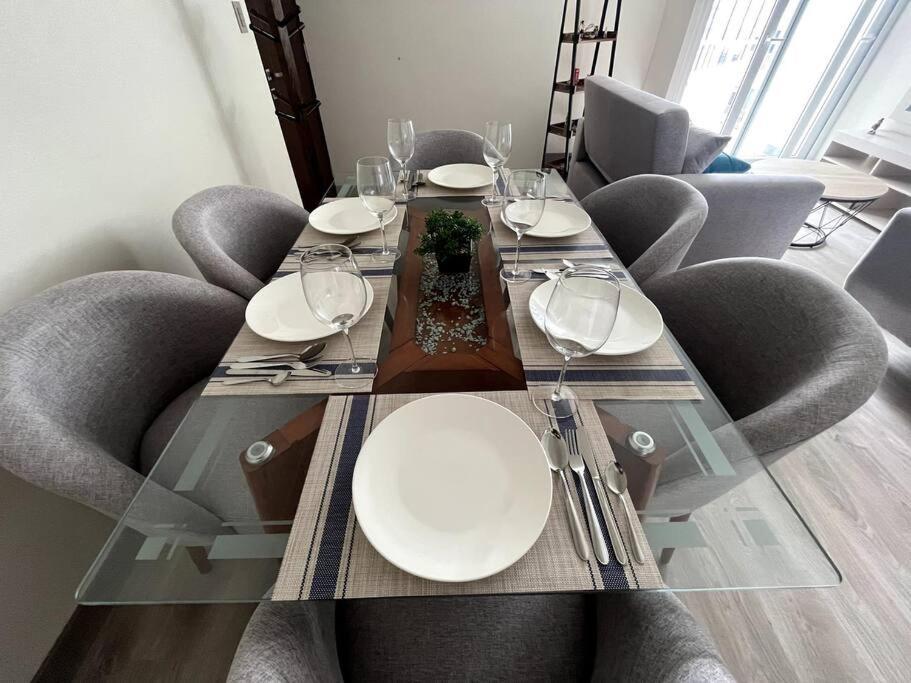 לימה Luxury Apartment In Miraflores With Rooftop Pool מראה חיצוני תמונה
