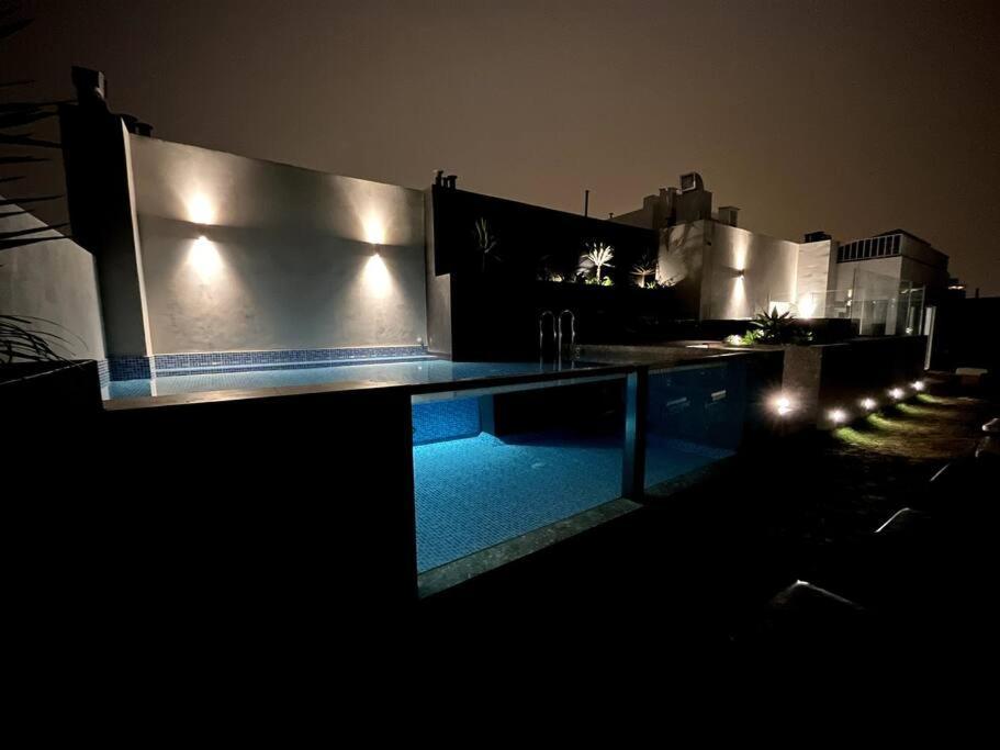 לימה Luxury Apartment In Miraflores With Rooftop Pool מראה חיצוני תמונה