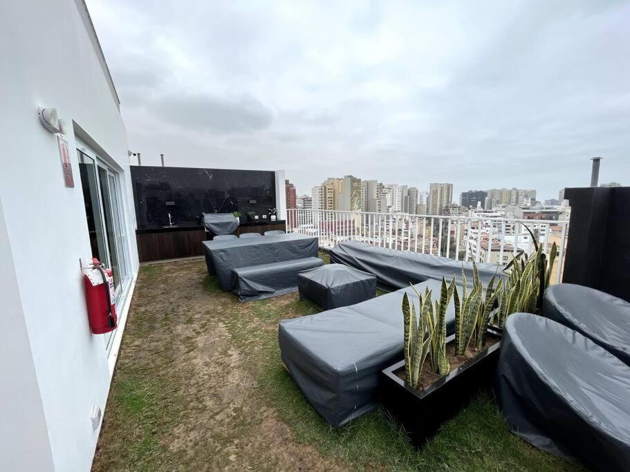 לימה Luxury Apartment In Miraflores With Rooftop Pool מראה חיצוני תמונה